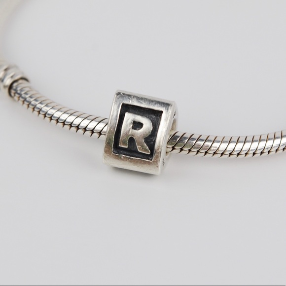 initial pandora initial pandora